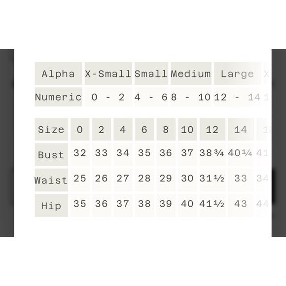 Farm Rio Rainbow Wild Hearts Maxi Dress Womens XS 0 2 Long Sleeve Red - Picture 15 of 16